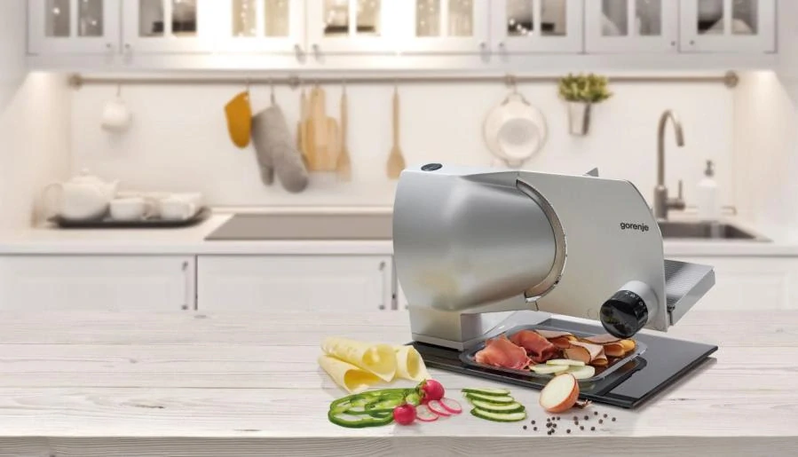 Gorenje R902A