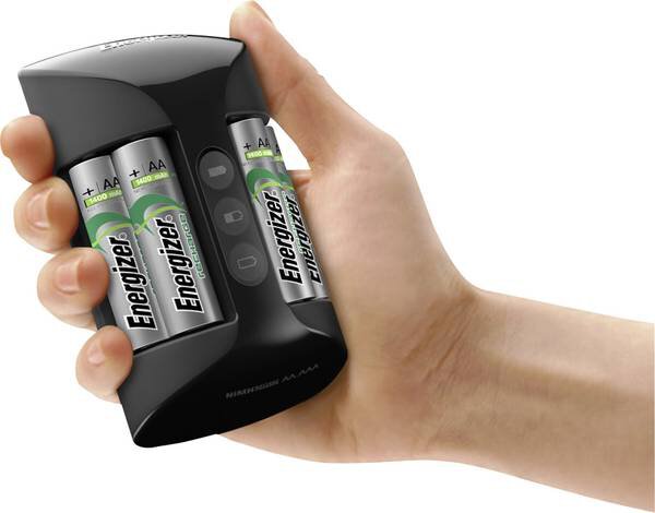 Energizer Pro Charger + 4ks R6/AA 2000 mAh