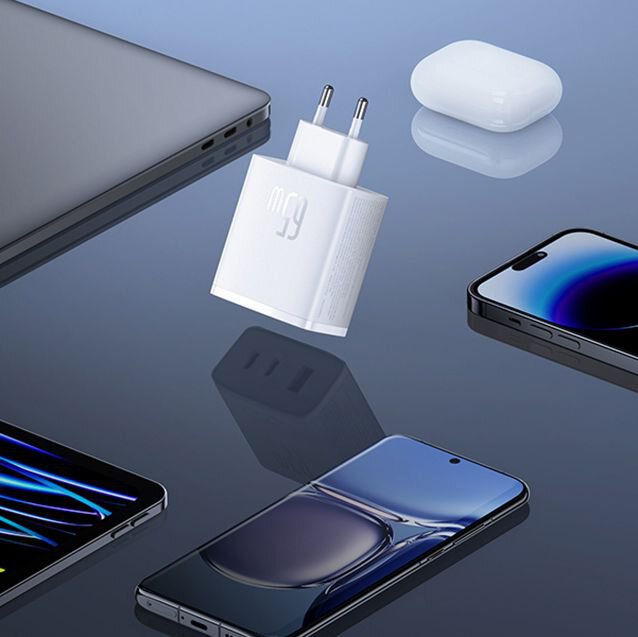 Baseus P10152301213-00 (65W 1xUSB 2xUSB-C)